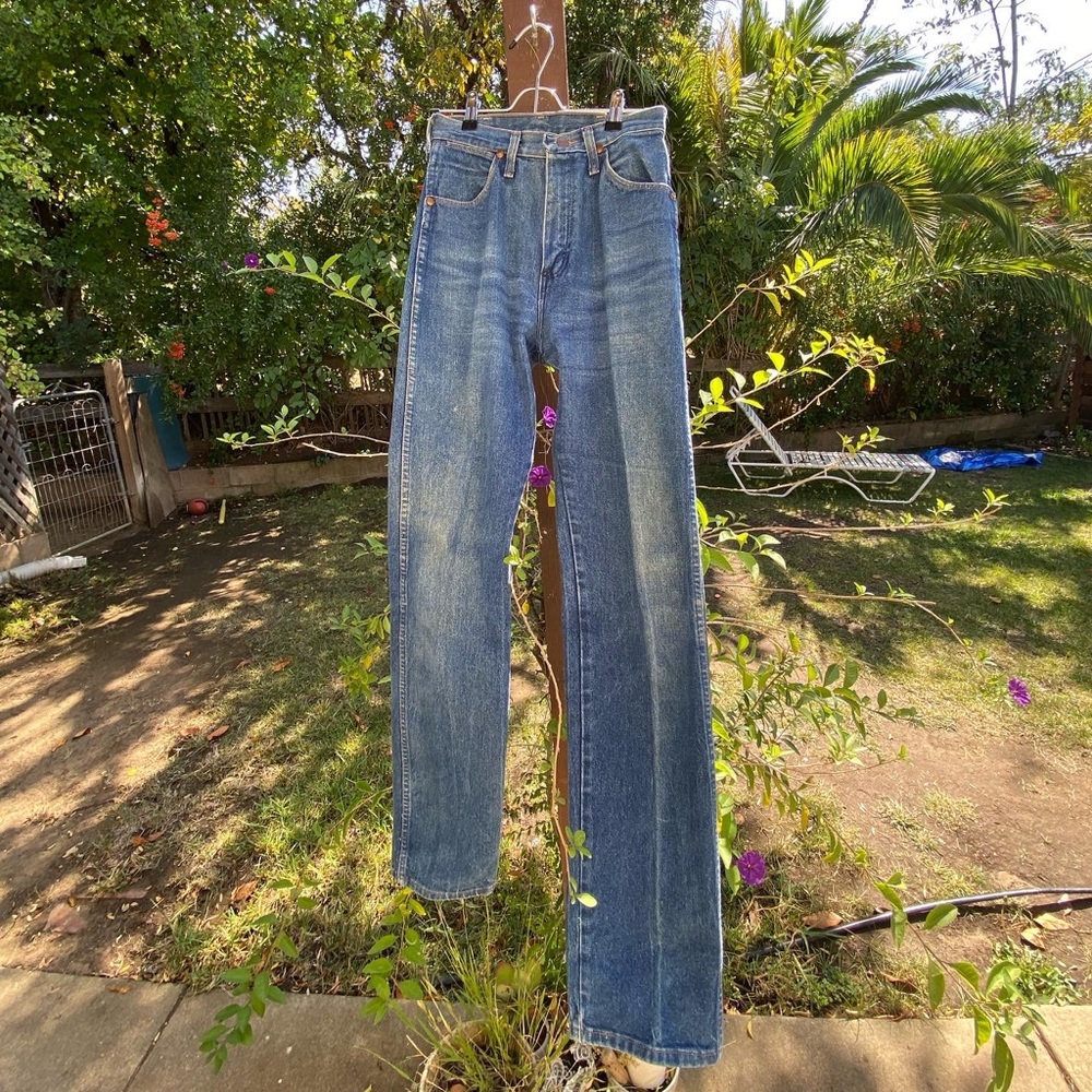 High Waisted Wrangler Jeans in great condition